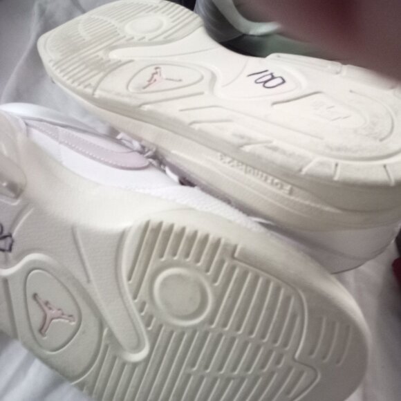 Jordan Stadium 90 Women's Shoes (FB2269-160, Sail/Muslin/Neutral Grey/Legend Pin - Picture 3 of 5